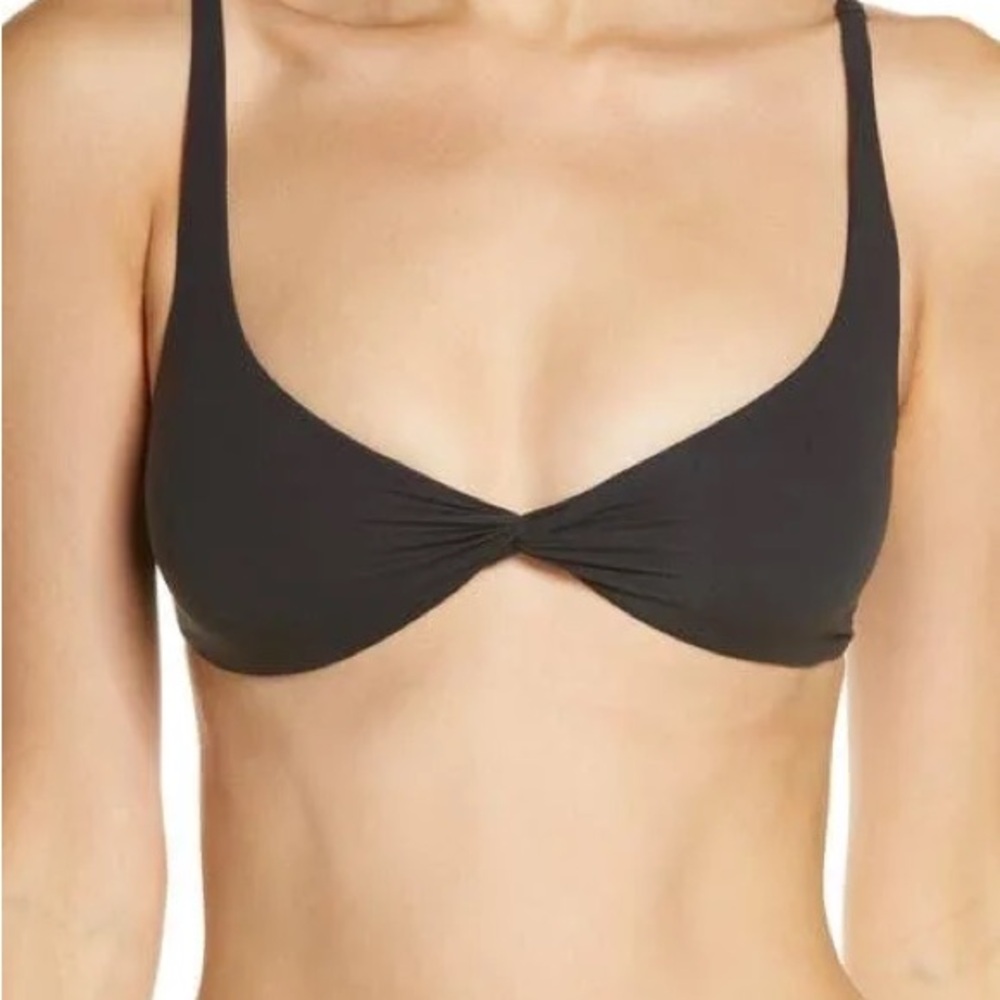 NWT Skims Fits Everybody bralette in Onyx